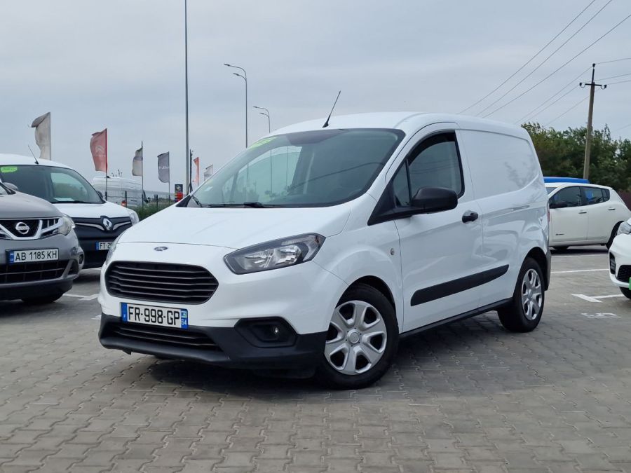 Ford TRANSIT COURIER